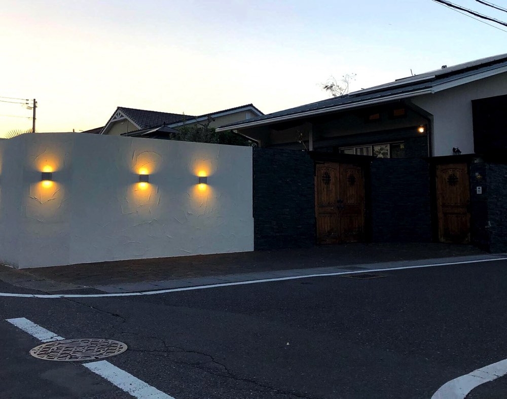 グランドアートウォールに設置した照明演出[3]