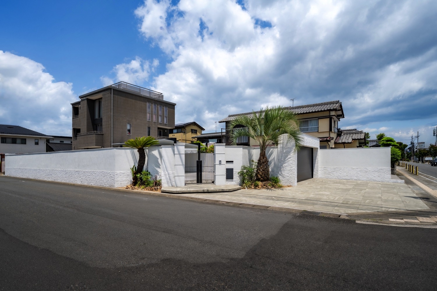 デザイン性が高い『グランドアートウォール』のシャッターゲート・塀[3]